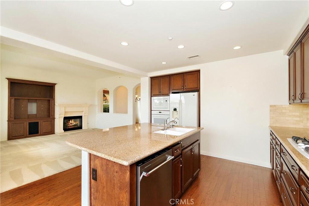 Property Photo:  18944 Spectacular Bid Lane  CA 92886 