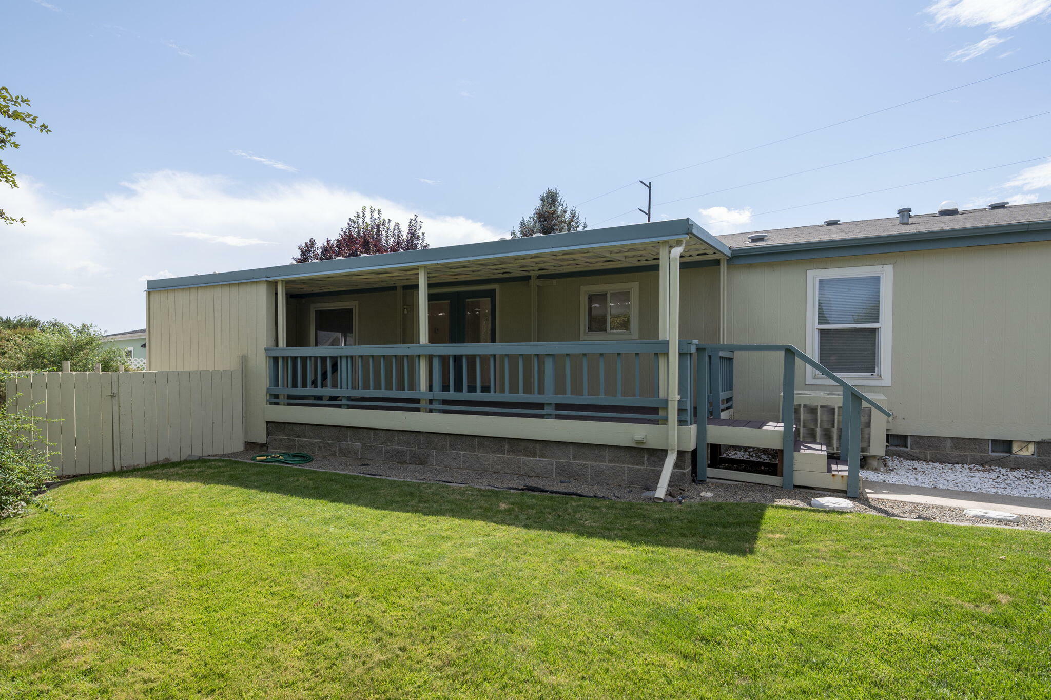 Property Photo: 1955 NE 6th Street OR 97756