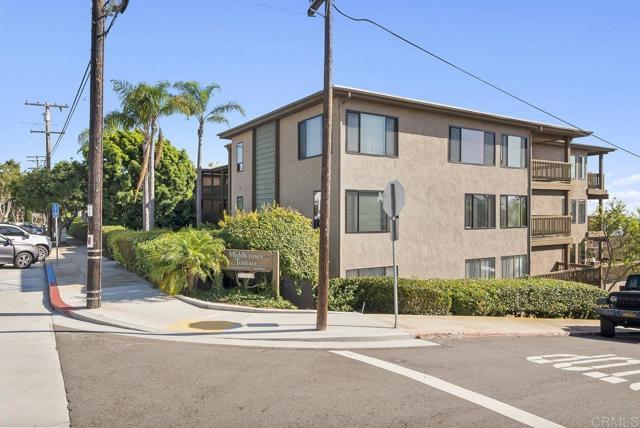 Property Photo: 2960 Union Street 204 CA 92103