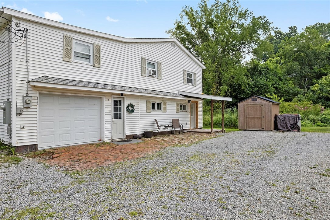 Property Photo:  46 Run St  PA 15078 