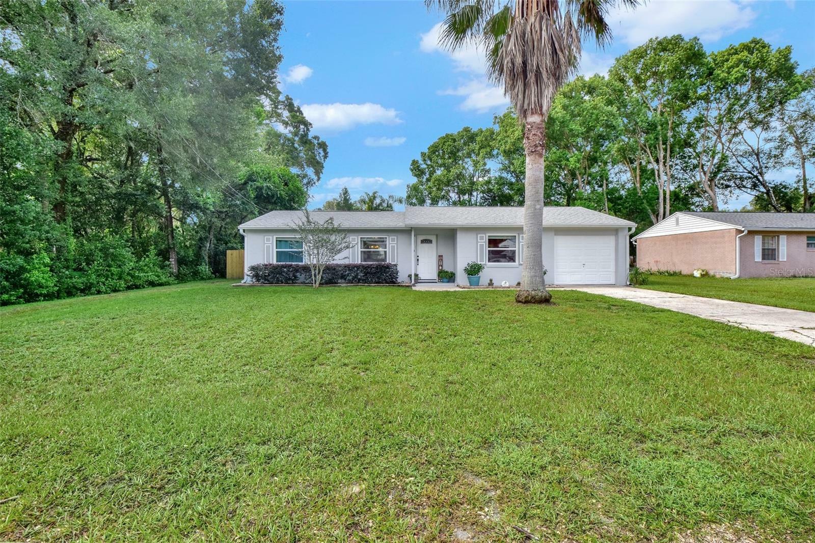 Property Photo:  846 Tangelo Avenue  FL 32763 