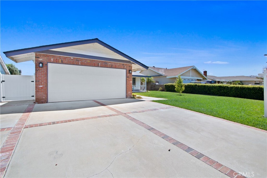 Property Photo: 15577 Sandalwood Lane CA 91709