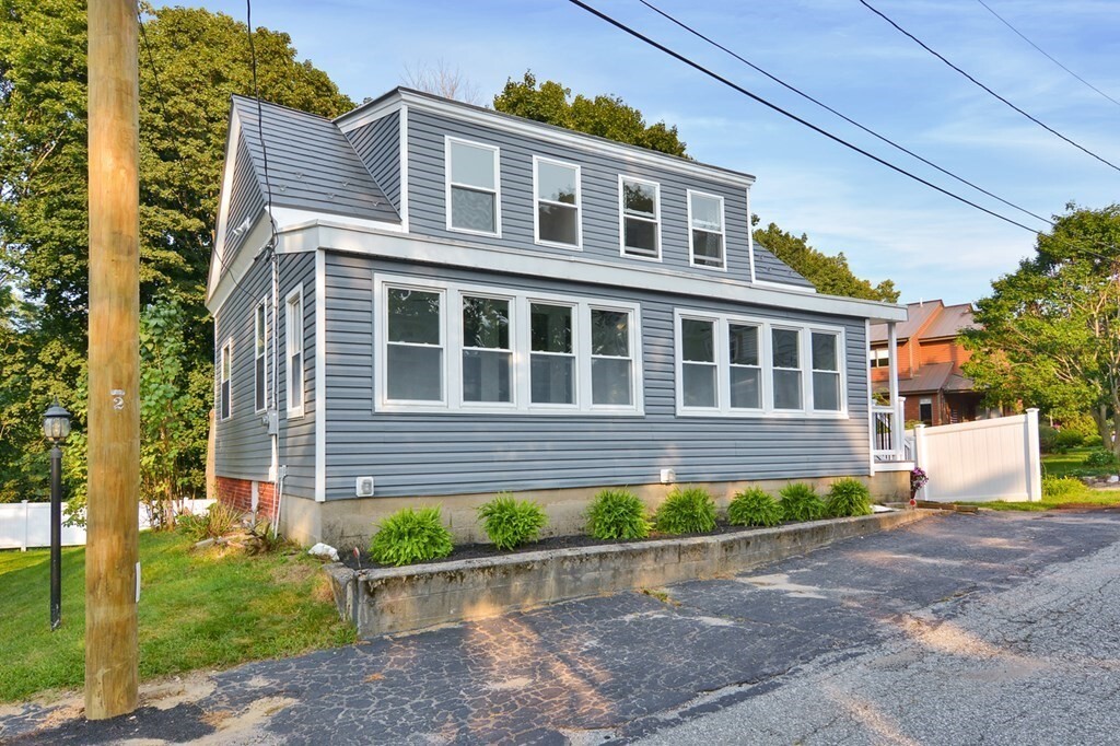 Property Photo:  14 Waldo Ct  MA 01835 