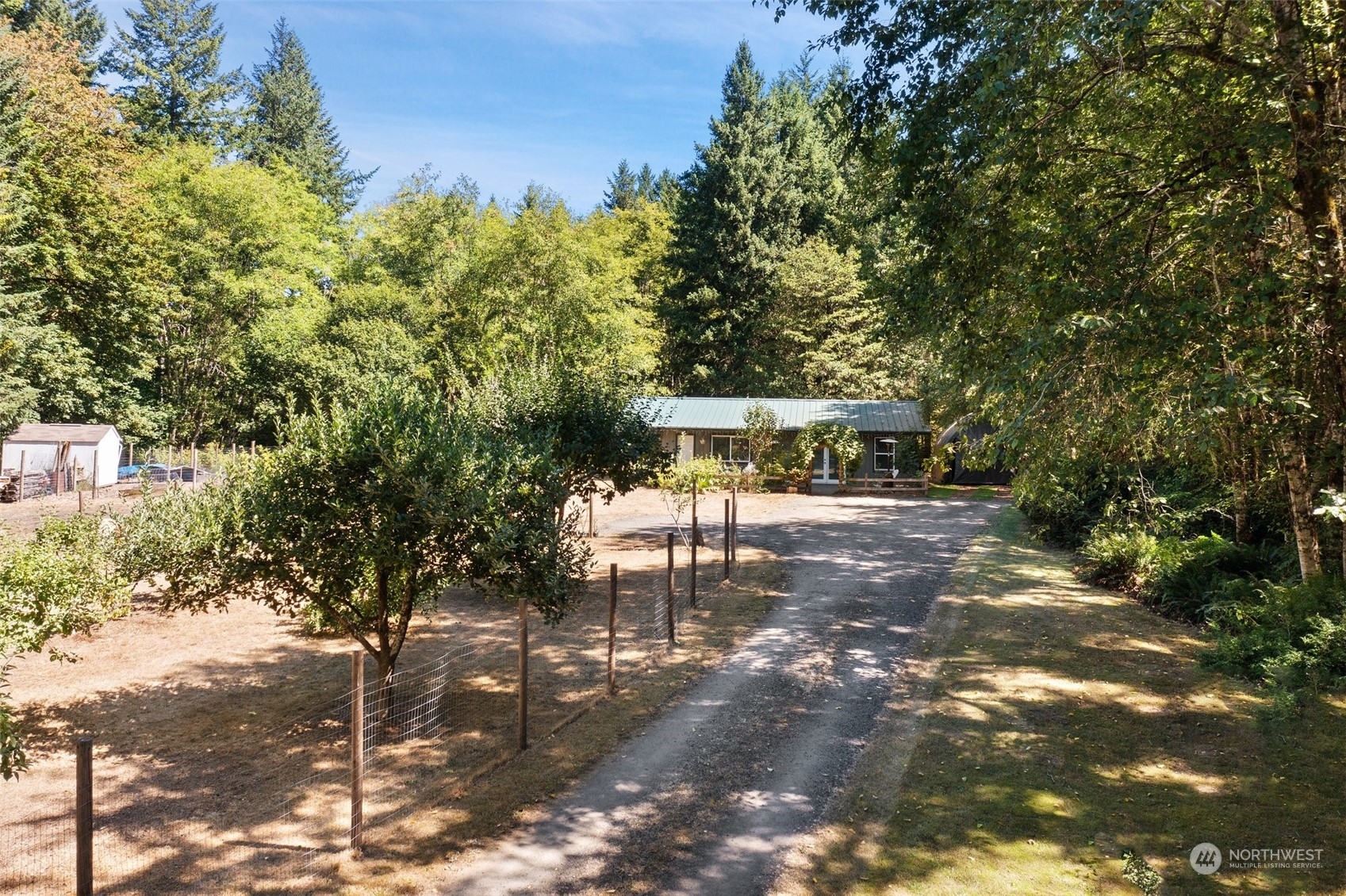 Property Photo:  700 E North Island Drive  WA 98584 