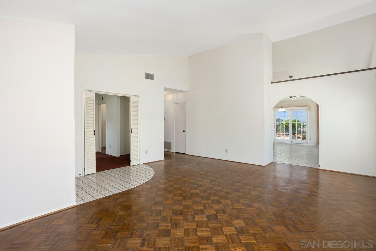 Property Photo: 11440 Turtleback Ln CA 92127