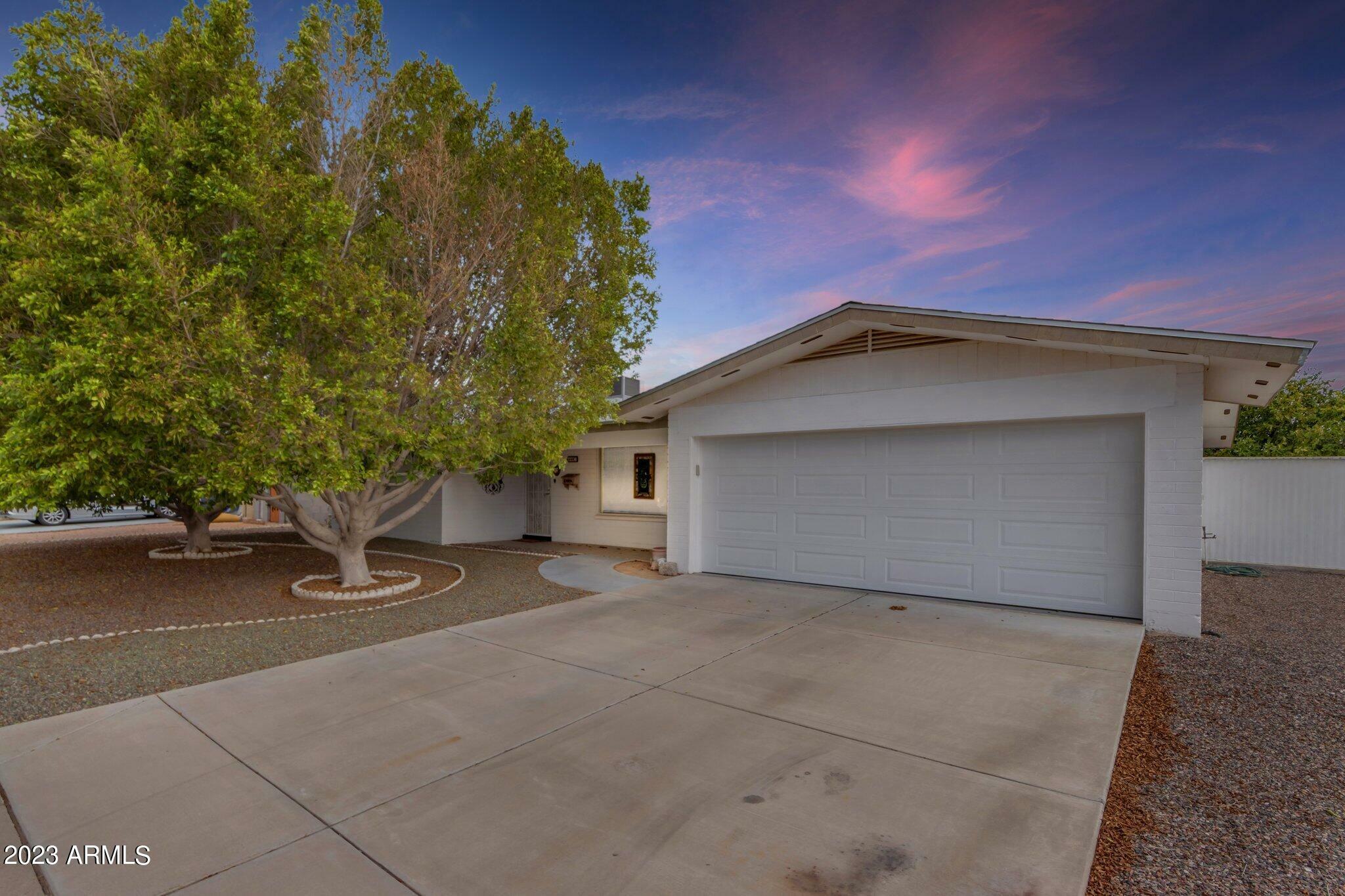 6043 E Ellis Street  Mesa AZ 85205 photo