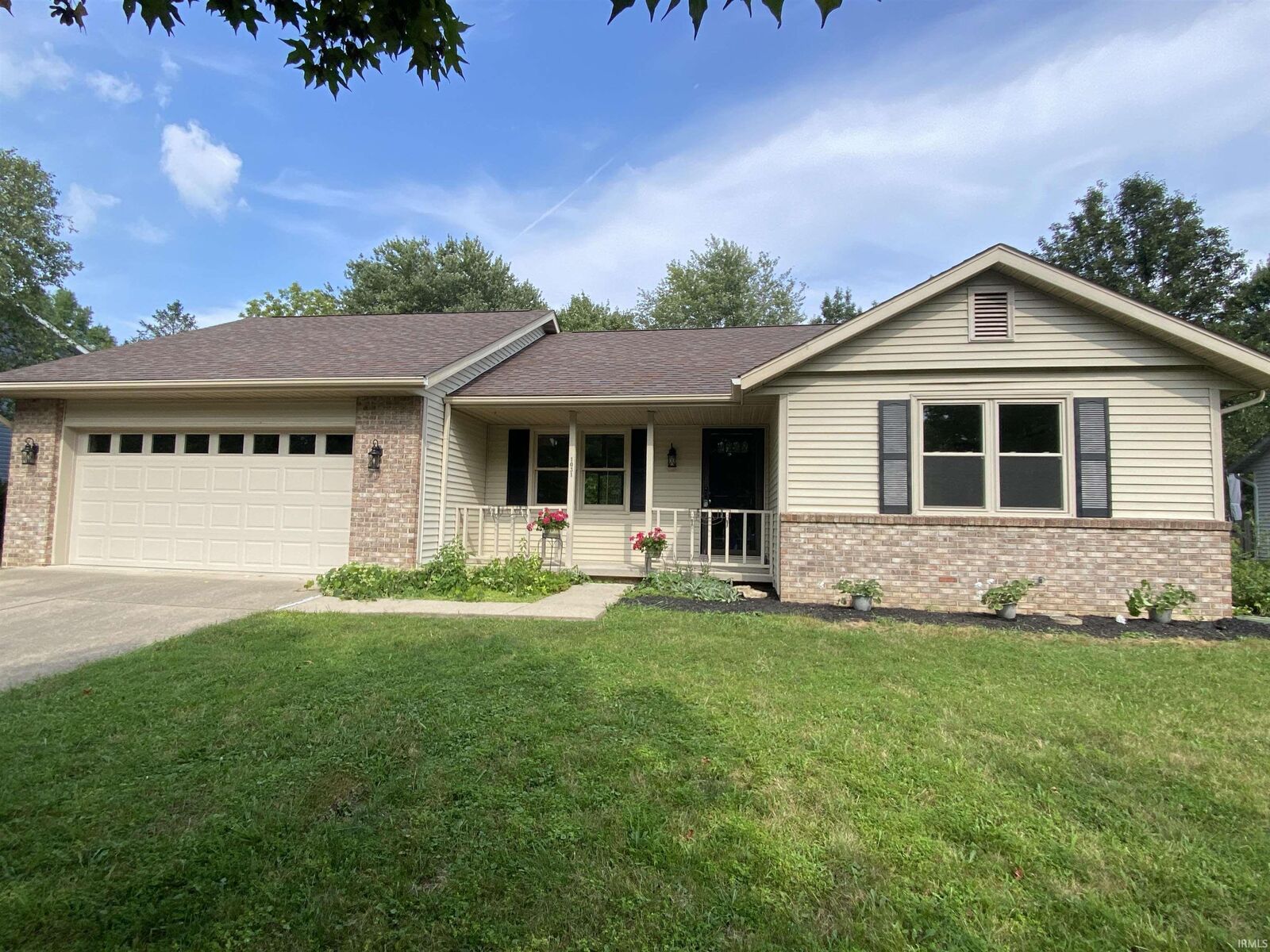 Property Photo: 1031 S Graywell Drive IN 47401