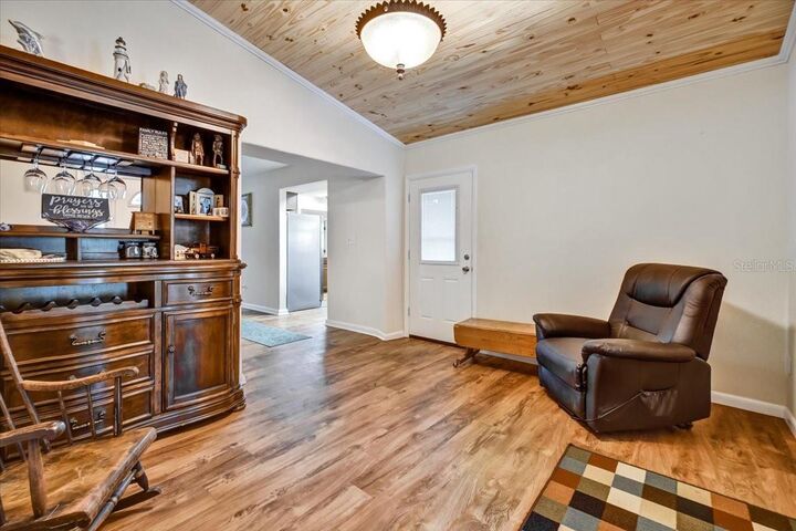 Property Photo:  1993 8th St SE  FL 33880 