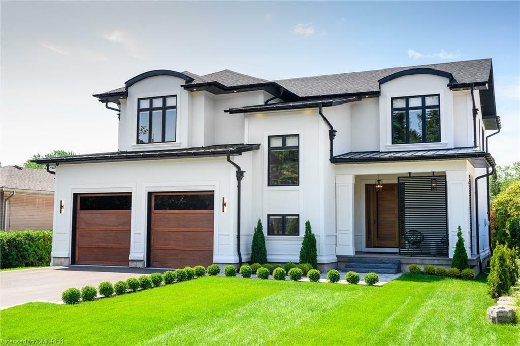 Property Photo: 530 Maplehurst Avenue ON L6L4Z1