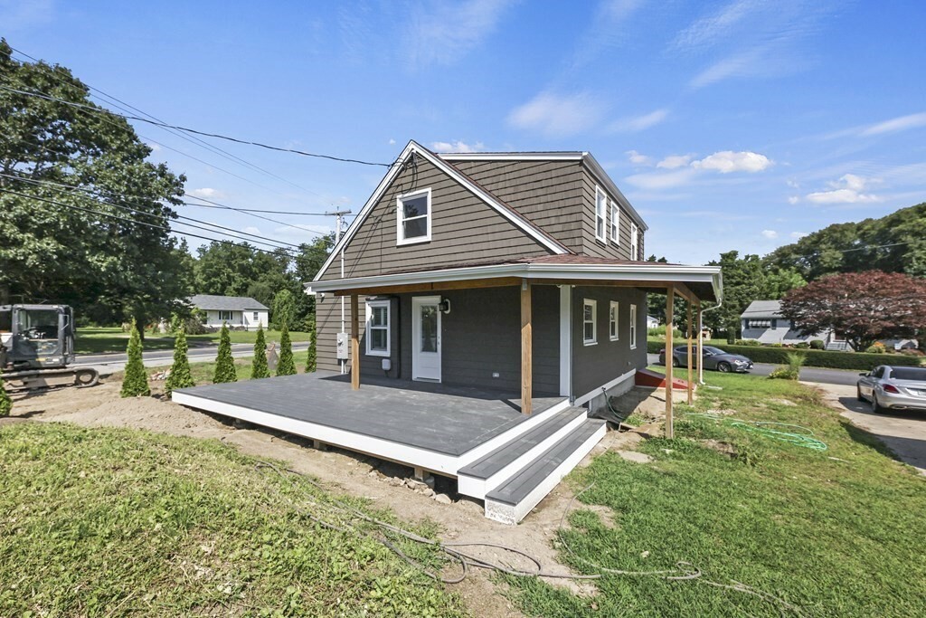 Property Photo:  728 Stafford Rd  RI 02878 