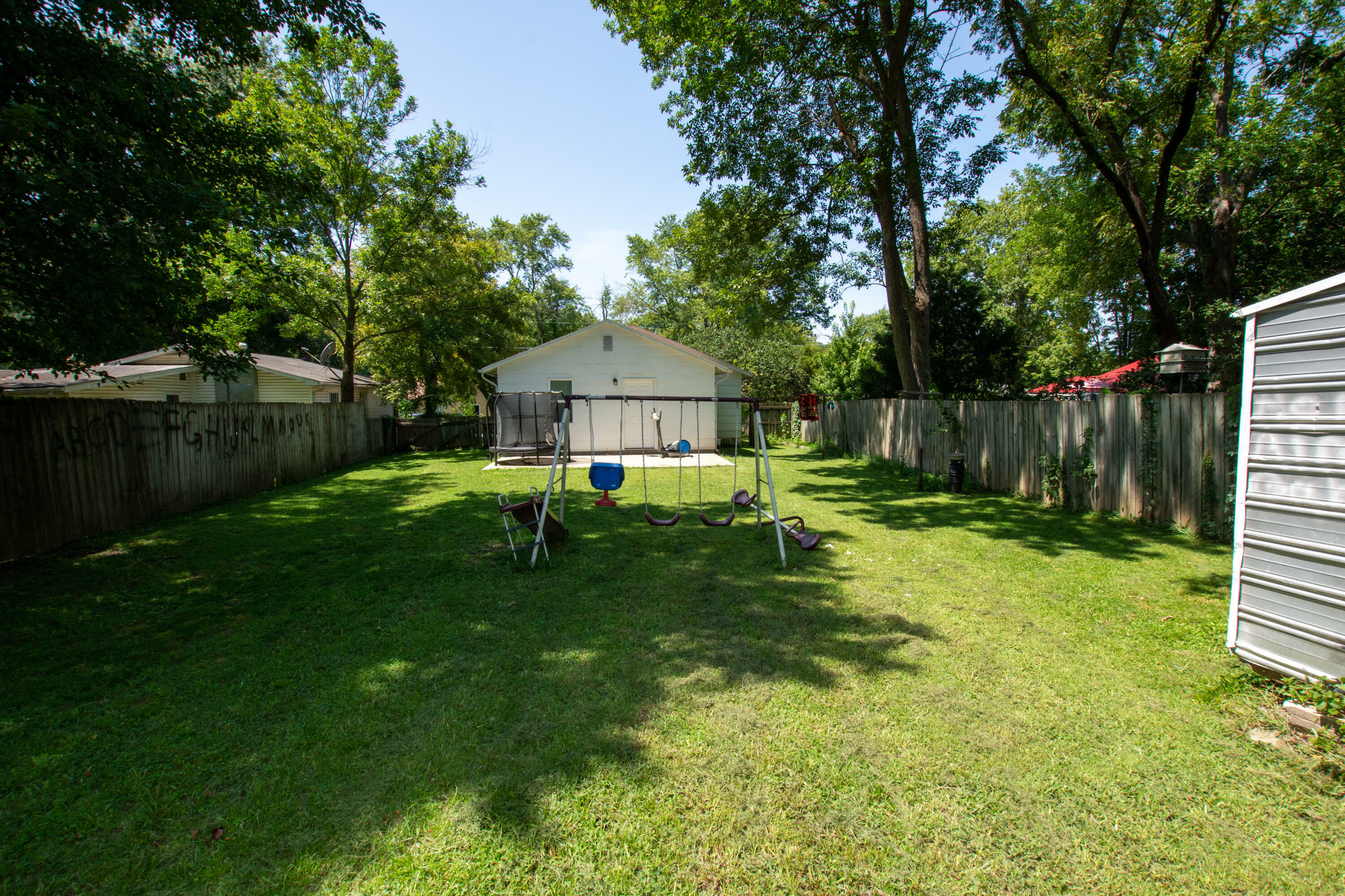 Property Photo: 226 Sulphur Street MO 64854