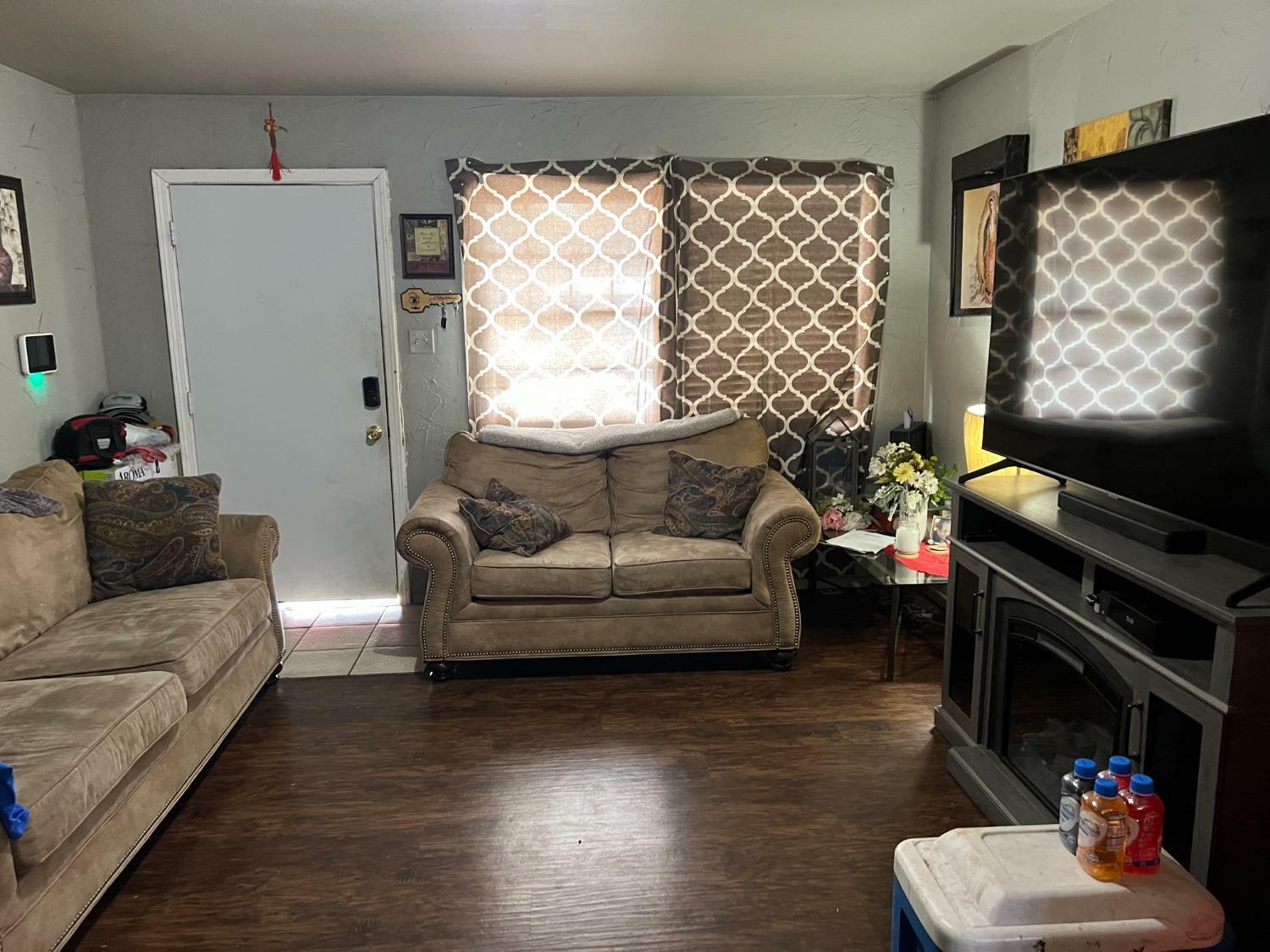 Property Photo: 5022 39th Street TX 79414