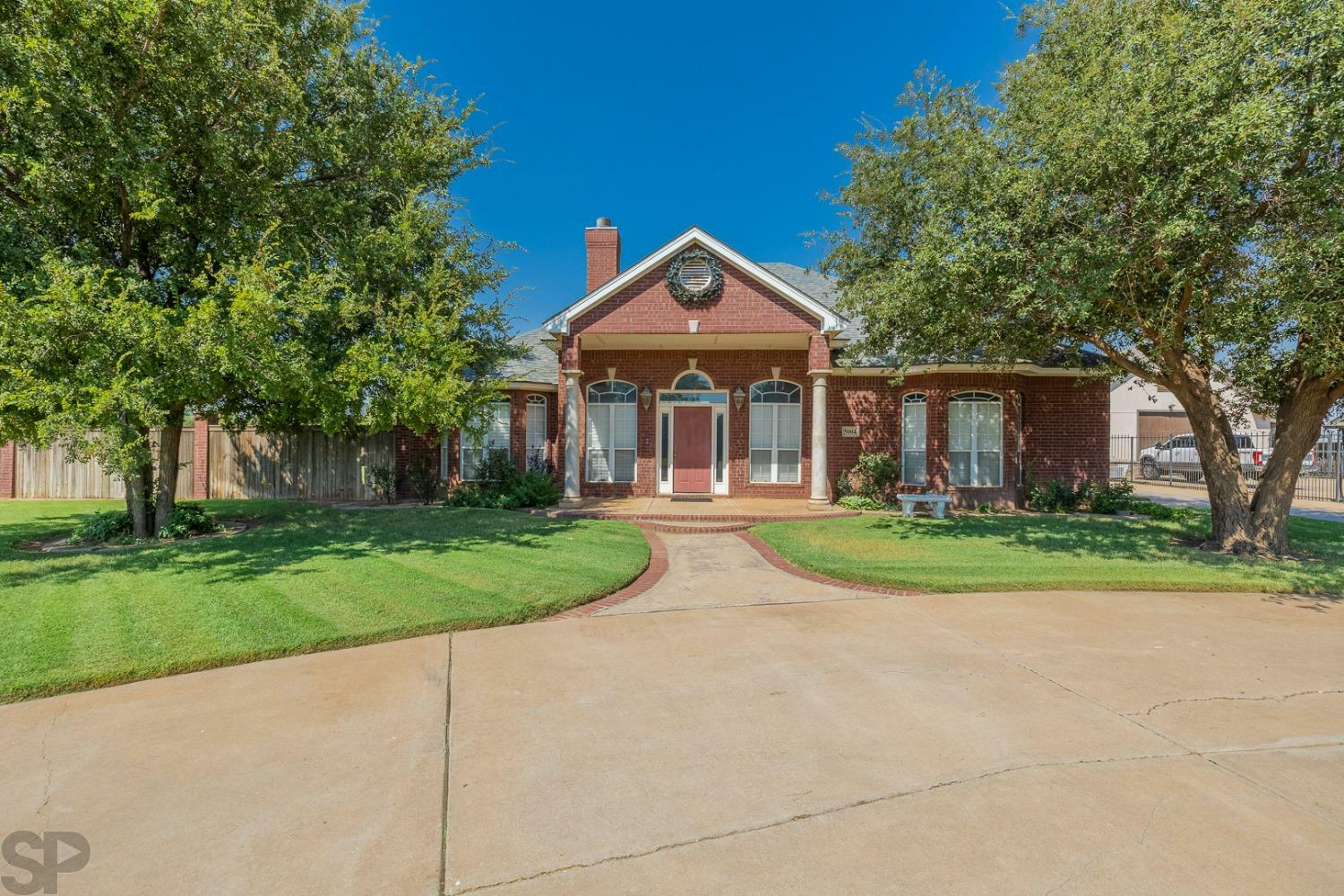 Property Photo: 5004 County Road 1425 TX 79407
