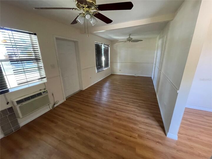 Property Photo:  5160 68th Way N  FL 33709 