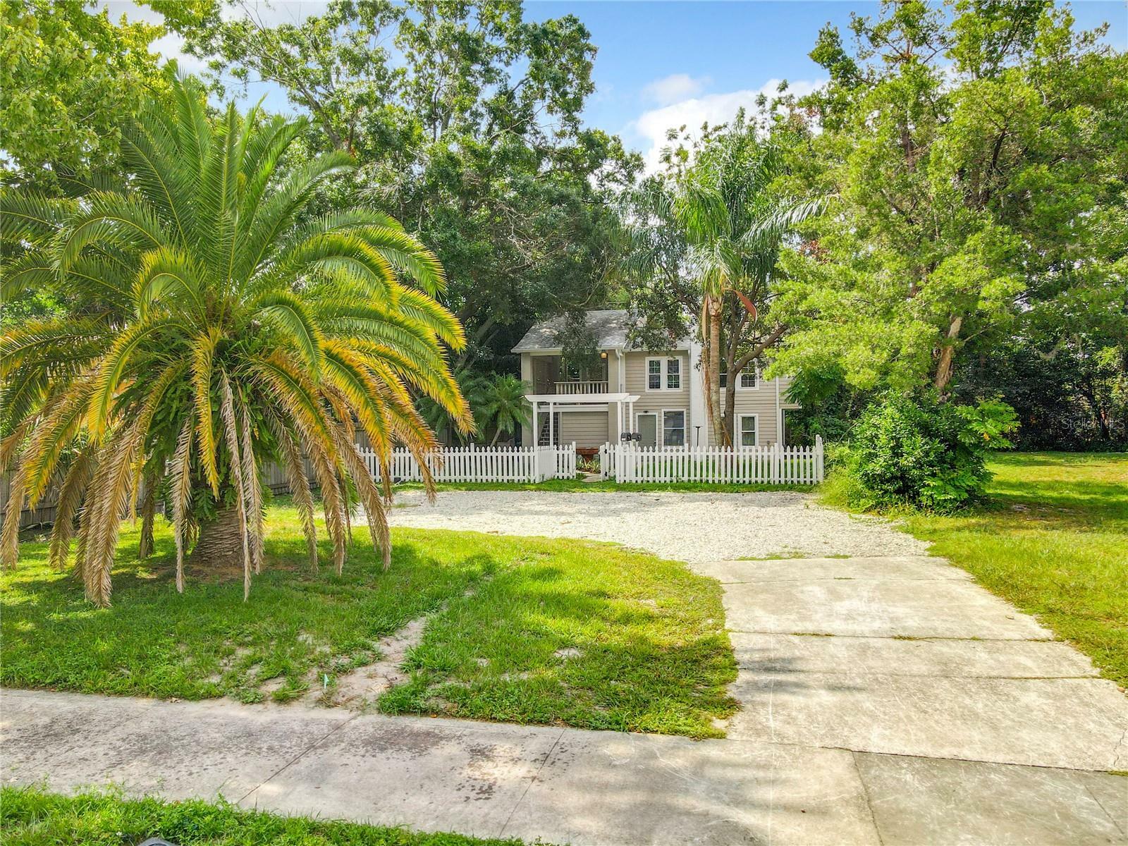 Property Photo:  1960 Staunton Avenue  FL 32789 