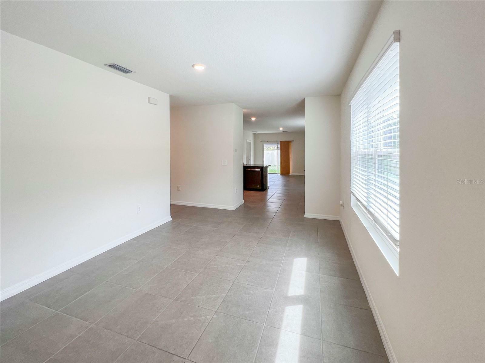 Property Photo:  5741 Cape Primrose Drive  FL 34232 