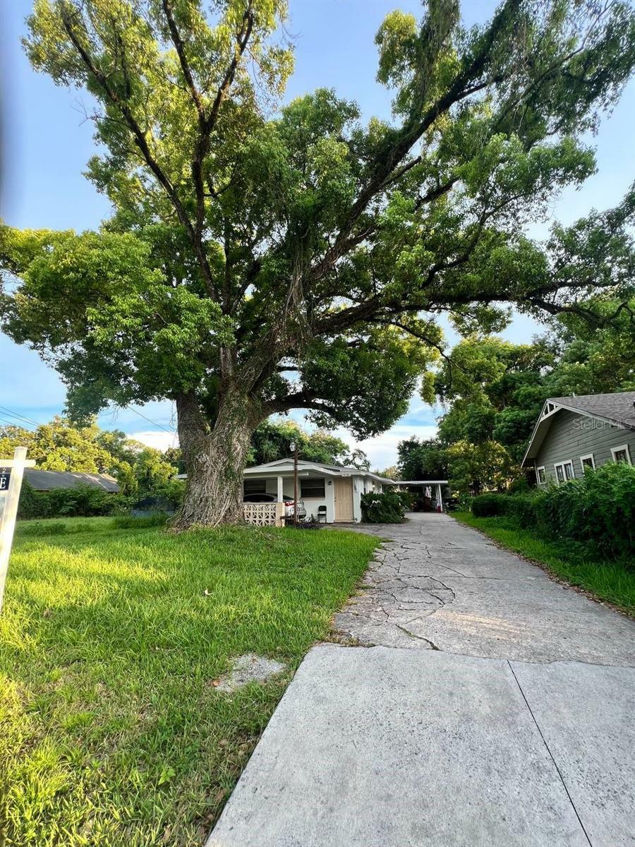 Property Photo:  1216 22nd Street  FL 32805 