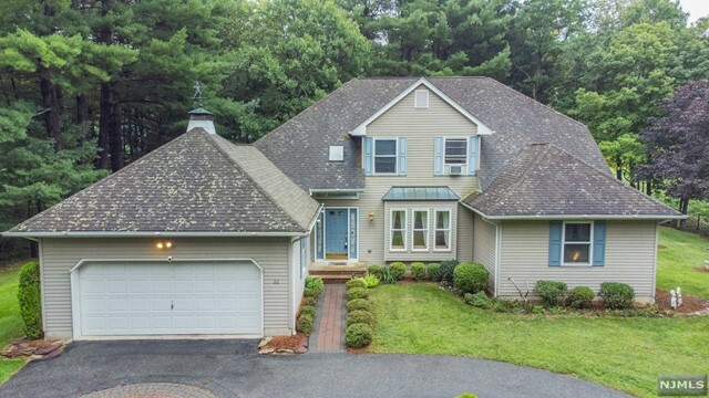 Property Photo:  32 Cozy Lake Road  NJ 07438 