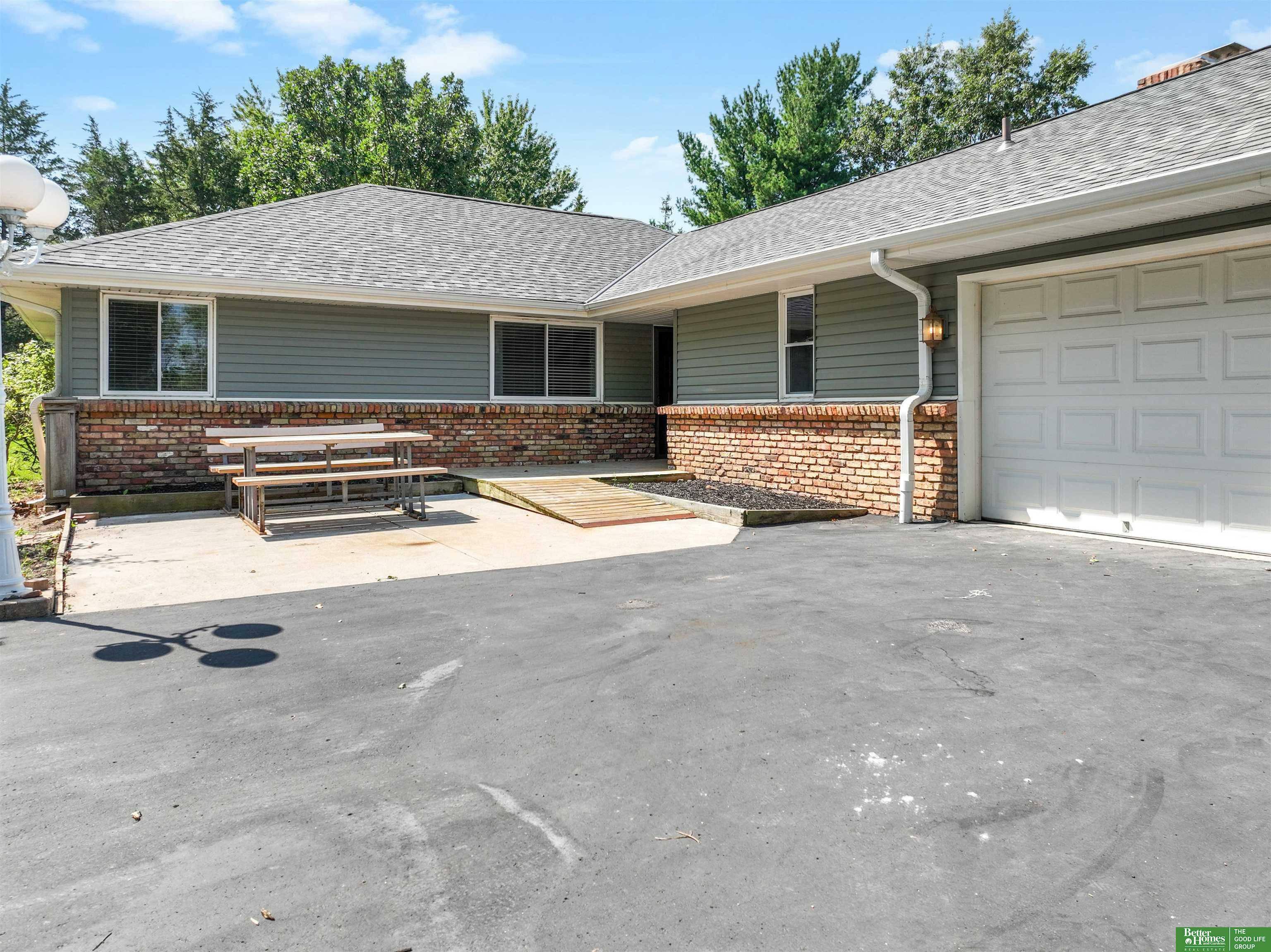 Property Photo: 1579 Deer Creek Drive NE 68023