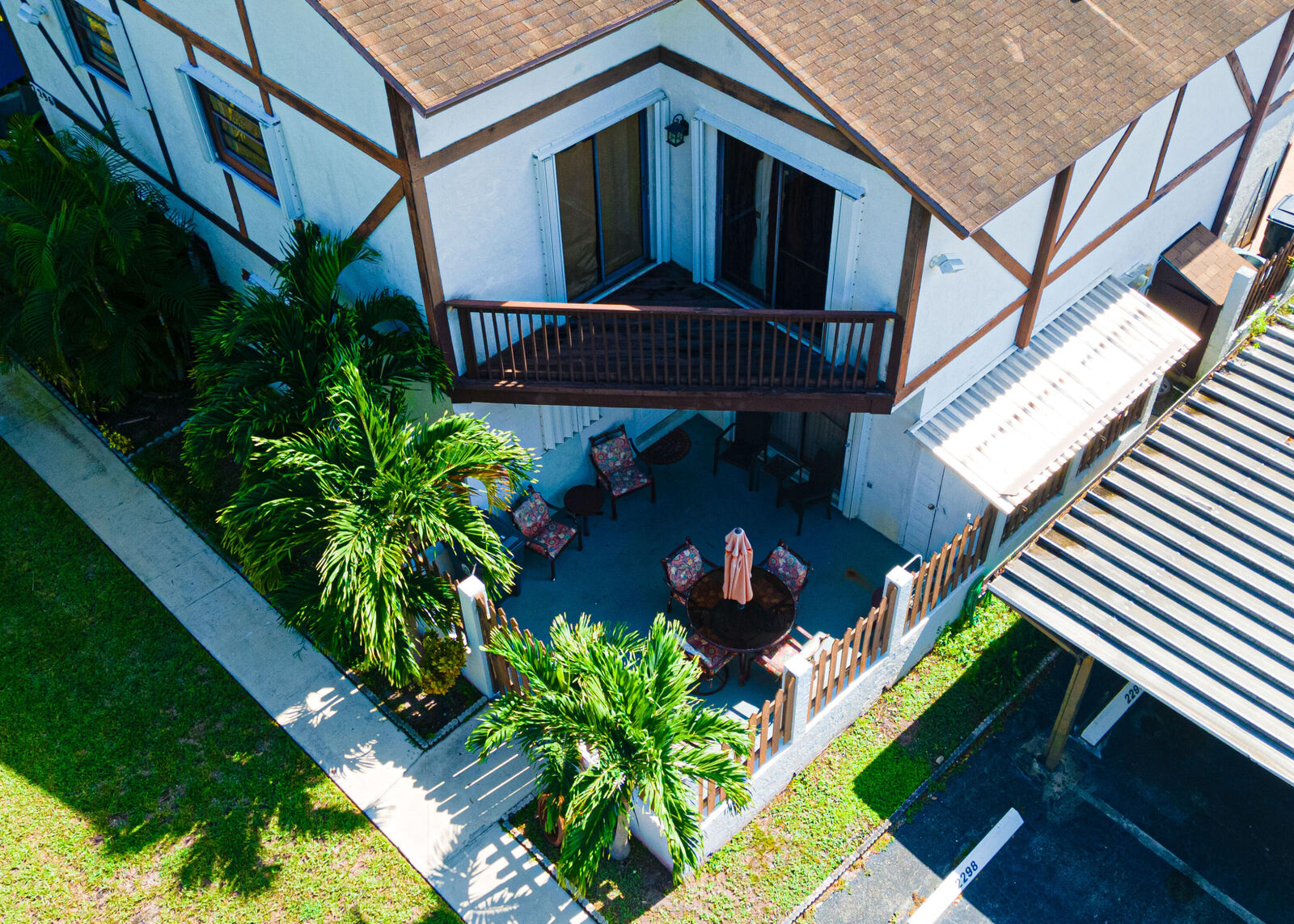Property Photo: 2298 Lena Lane FL 33415