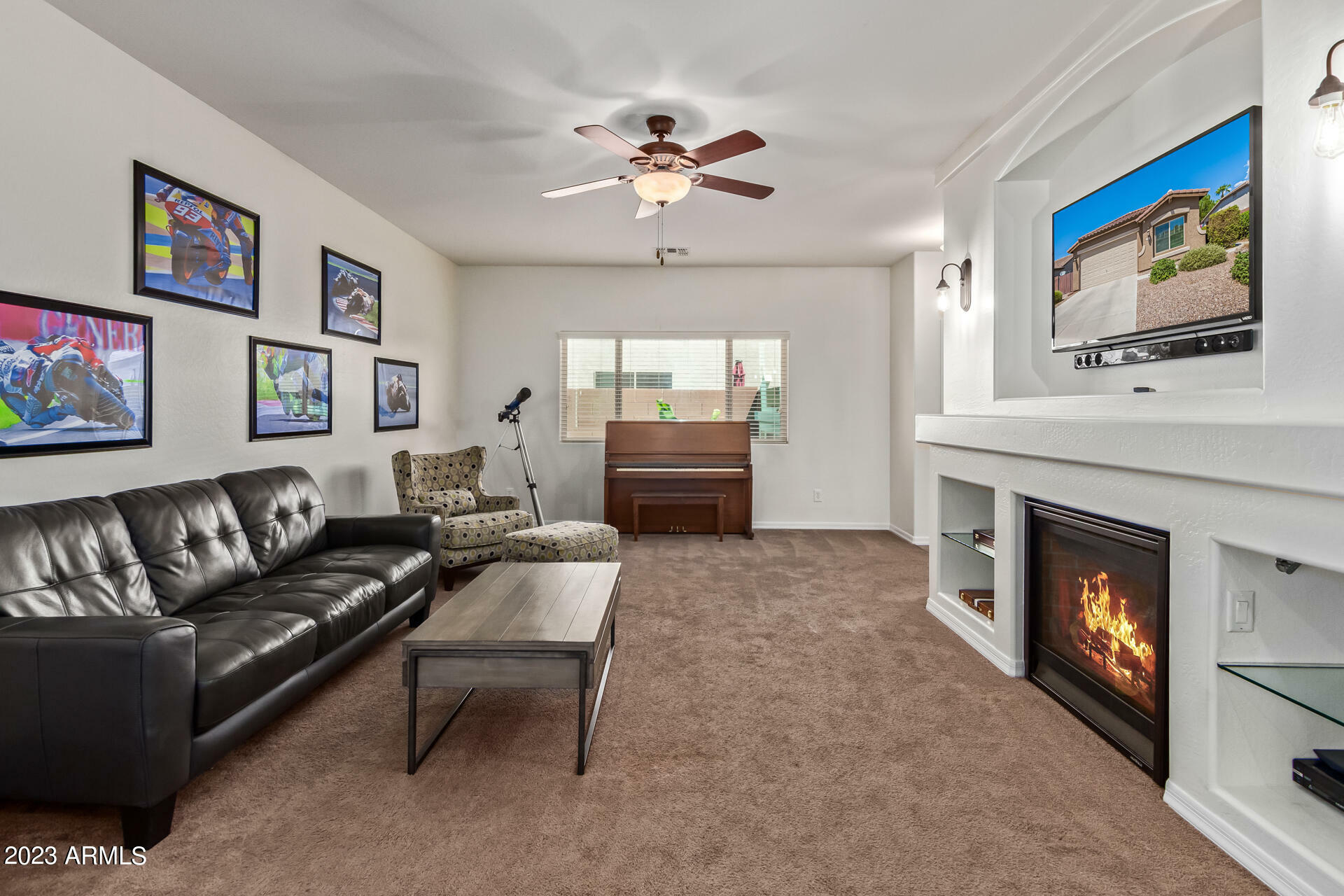 Property Photo: 1046 W Empress Tree Avenue AZ 85140