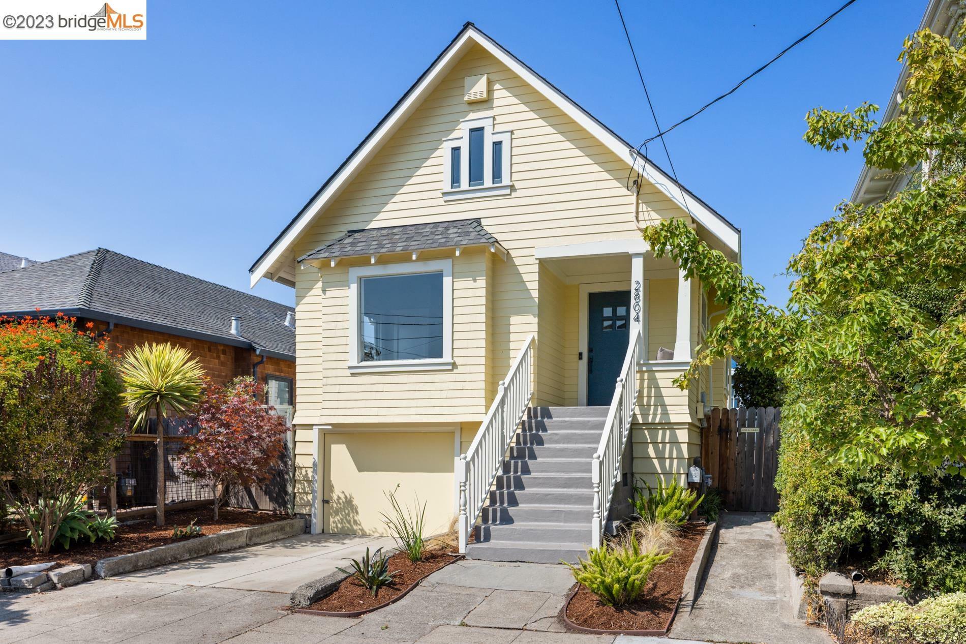 Property Photo: 2804 Grant St CA 94703