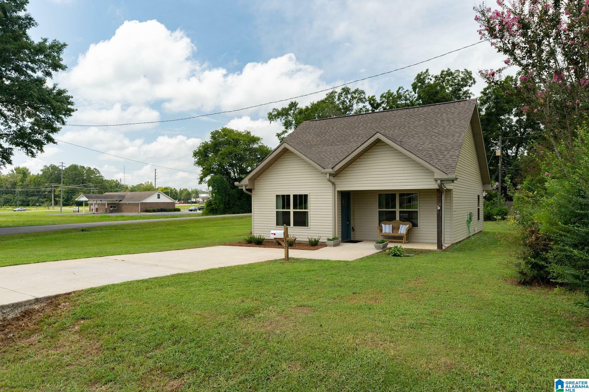 Property Photo: 305 30th Street AL 35125
