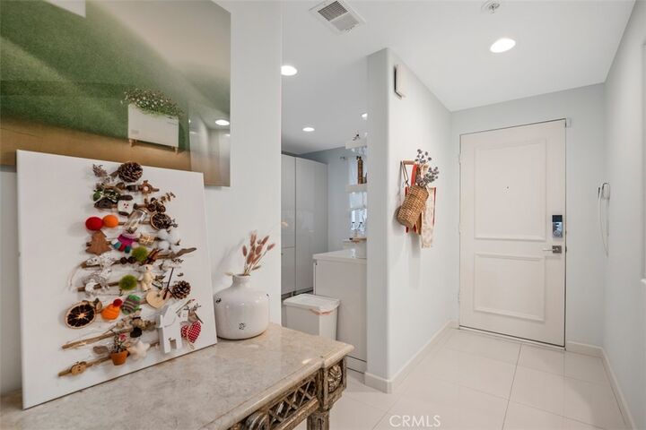 Property Photo: 2233 Martin 212 CA 92612