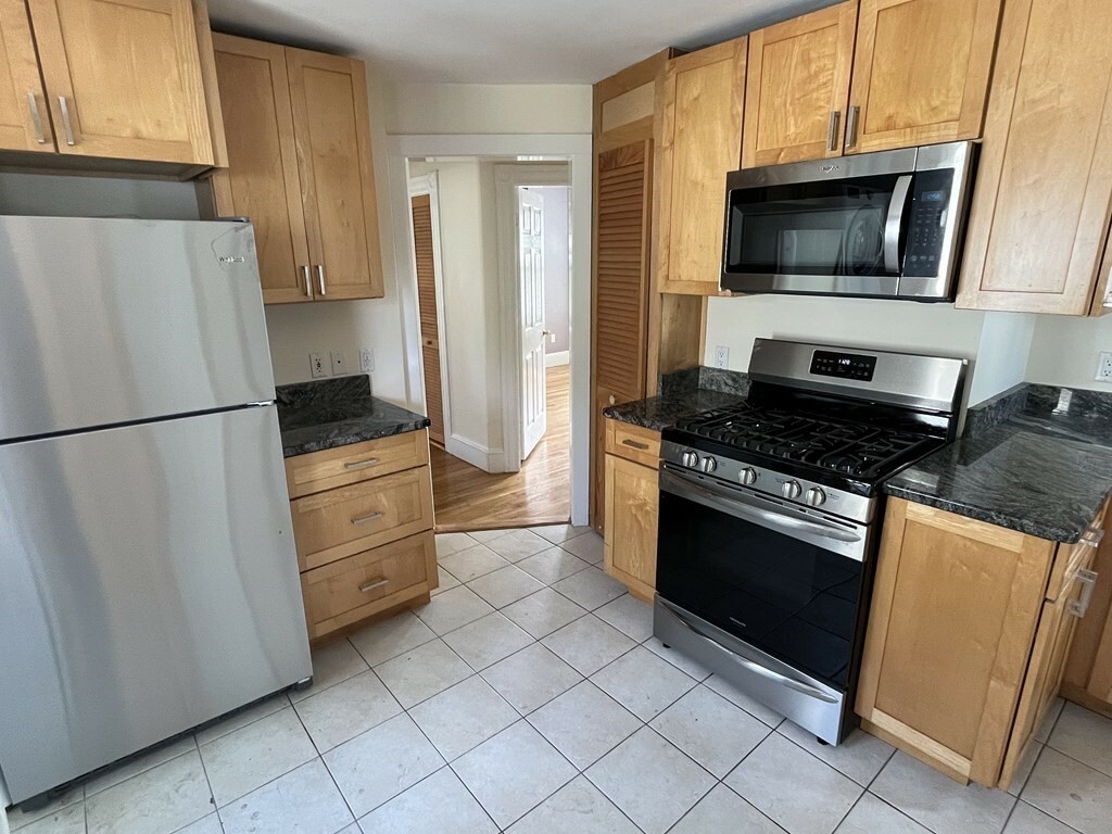 Property Photo:  8 Worcester St. 2  MA 02478 