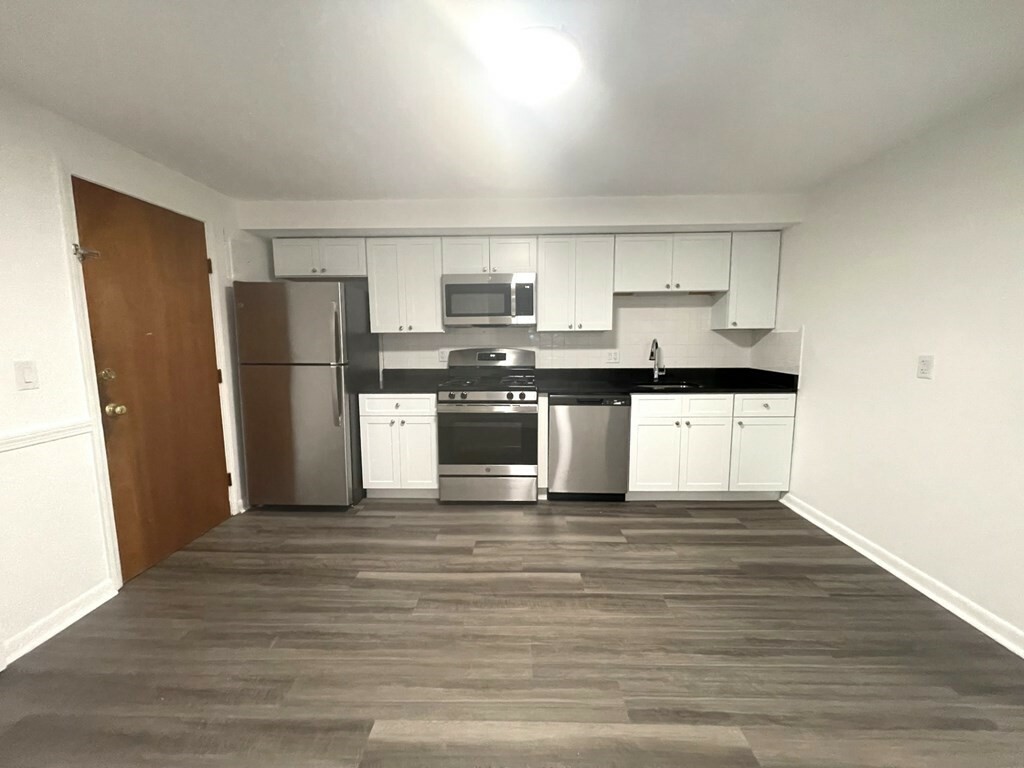 Property Photo: 805 Haverhill Street 3-B1 MA 01969
