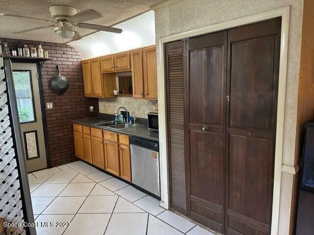 Property Photo: 1651 Arthur Avenue FL 32935