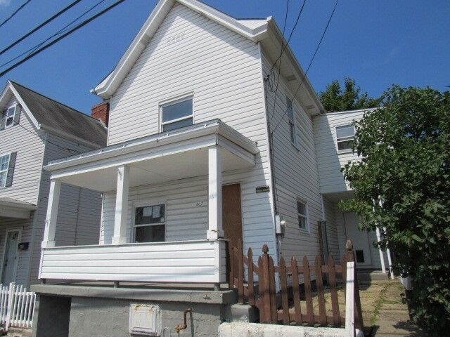 Property Photo:  607 Grove Street  PA 15601 