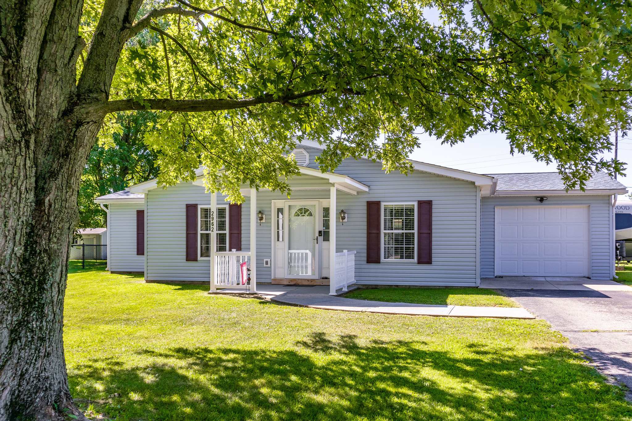 Property Photo: 2962 E Blue Ridge Orchard IN 46176