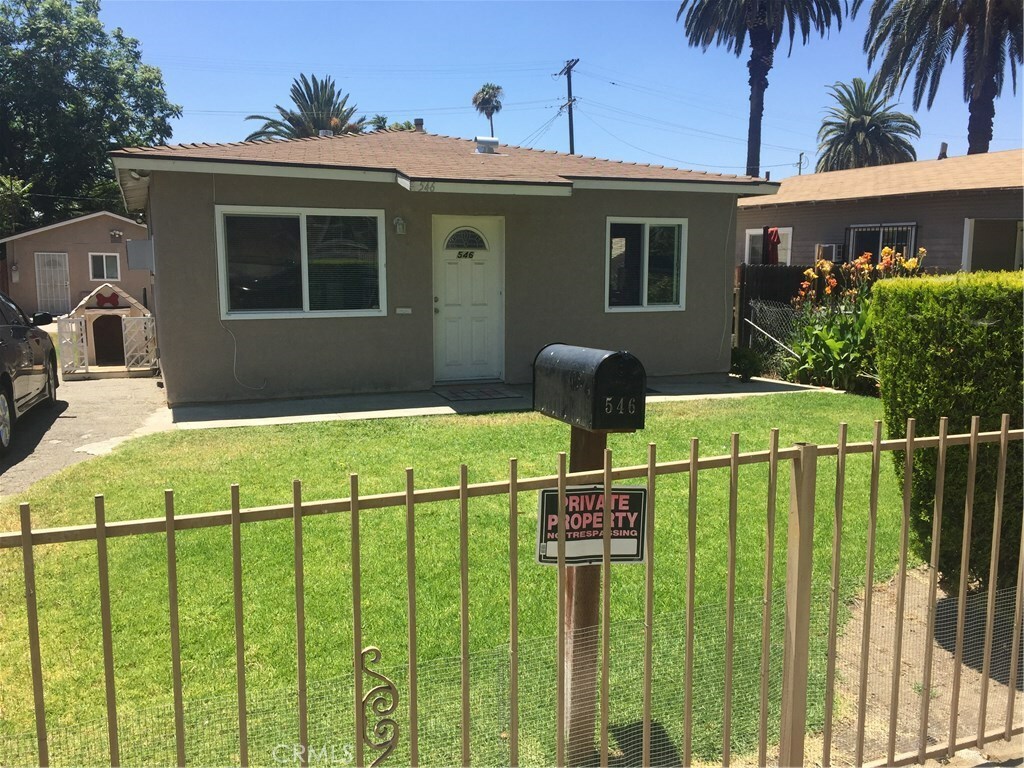 Property Photo: 546 E Nocta Street E CA 91764