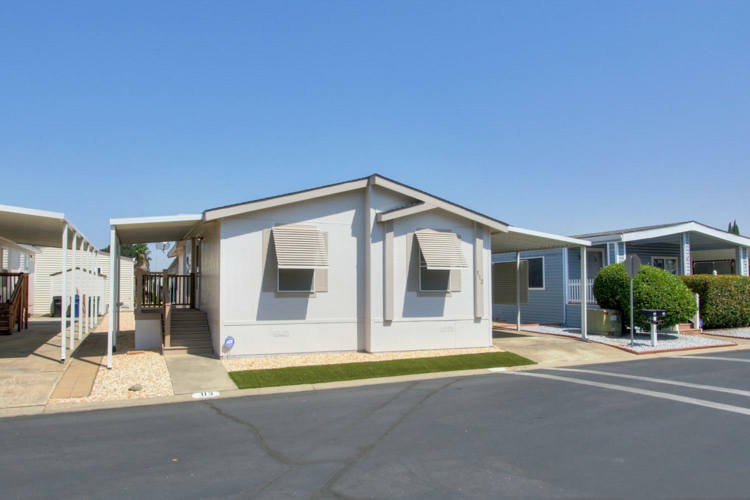 Property Photo:  113 Wyndbrook Street  CA 95828 