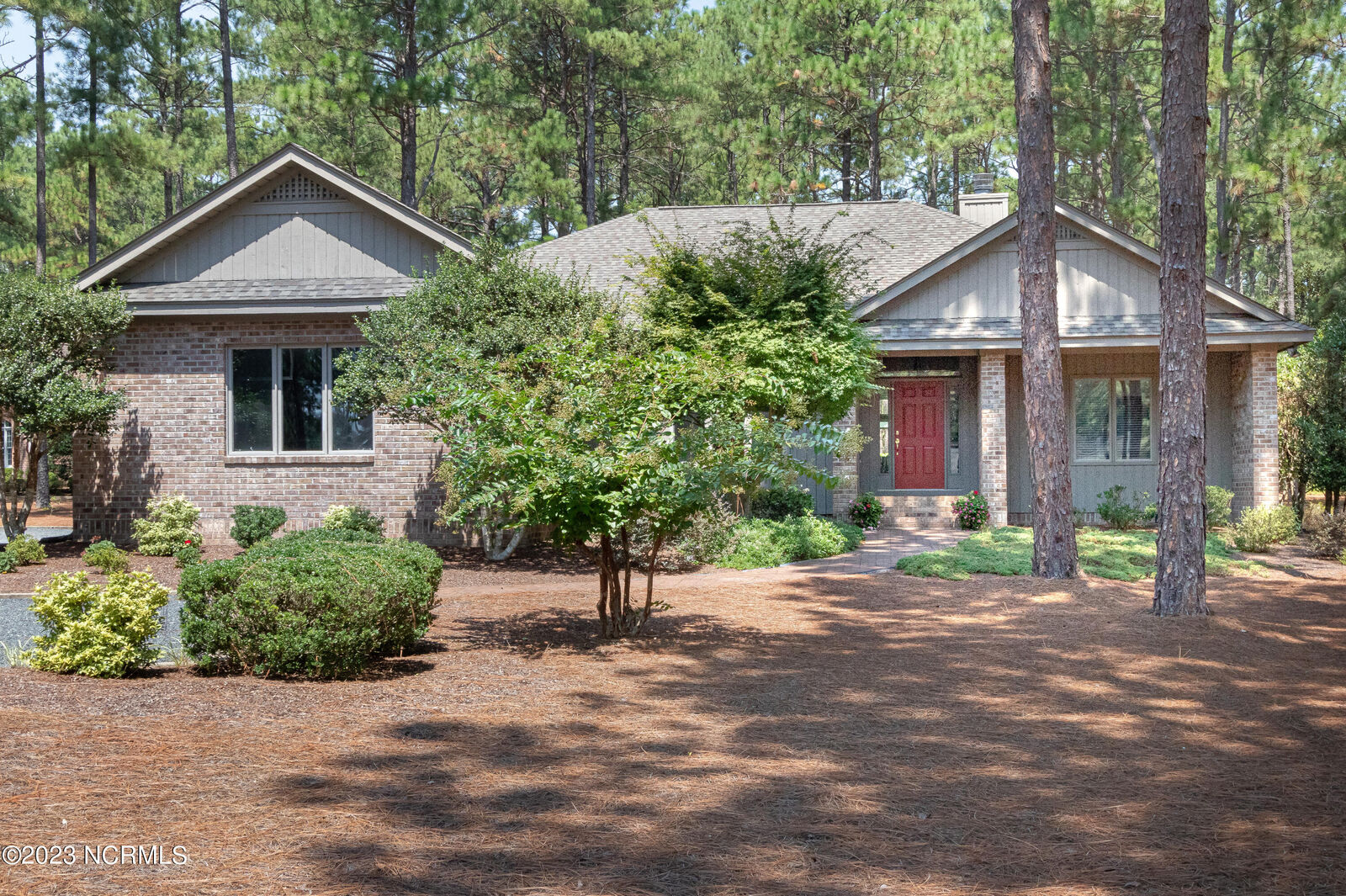 Property Photo:  13 Northam Court  NC 28374 
