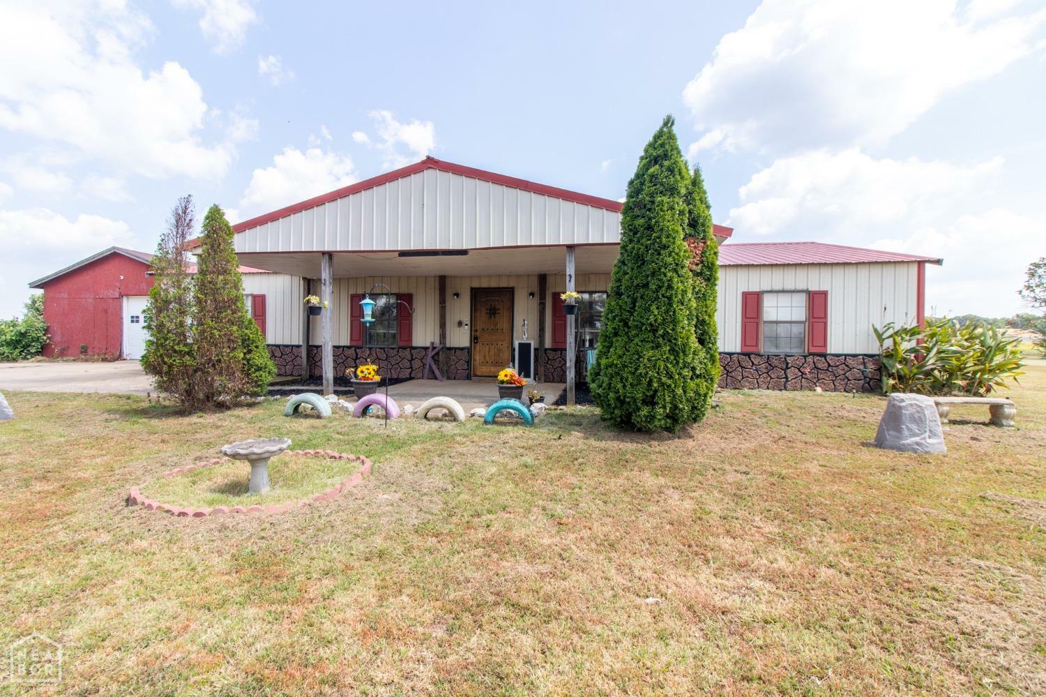 Property Photo:  30 County Road 7489  AR 72396 
