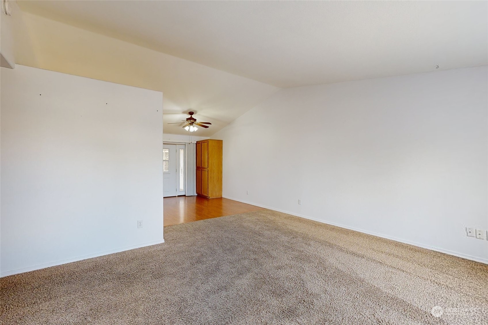 Property Photo:  170 NE 14th Avenue  OR 97862 