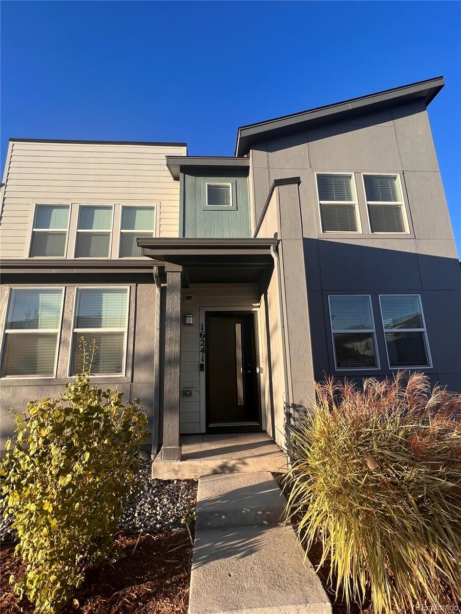 Property Photo: 16241 E Warner Place CO 80239