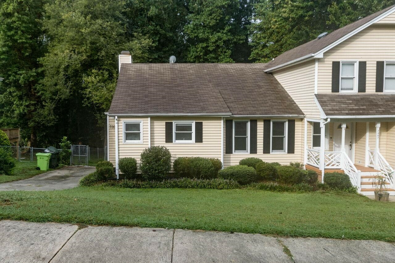 Property Photo: 7305 Wilderness Road NC 27613-3635