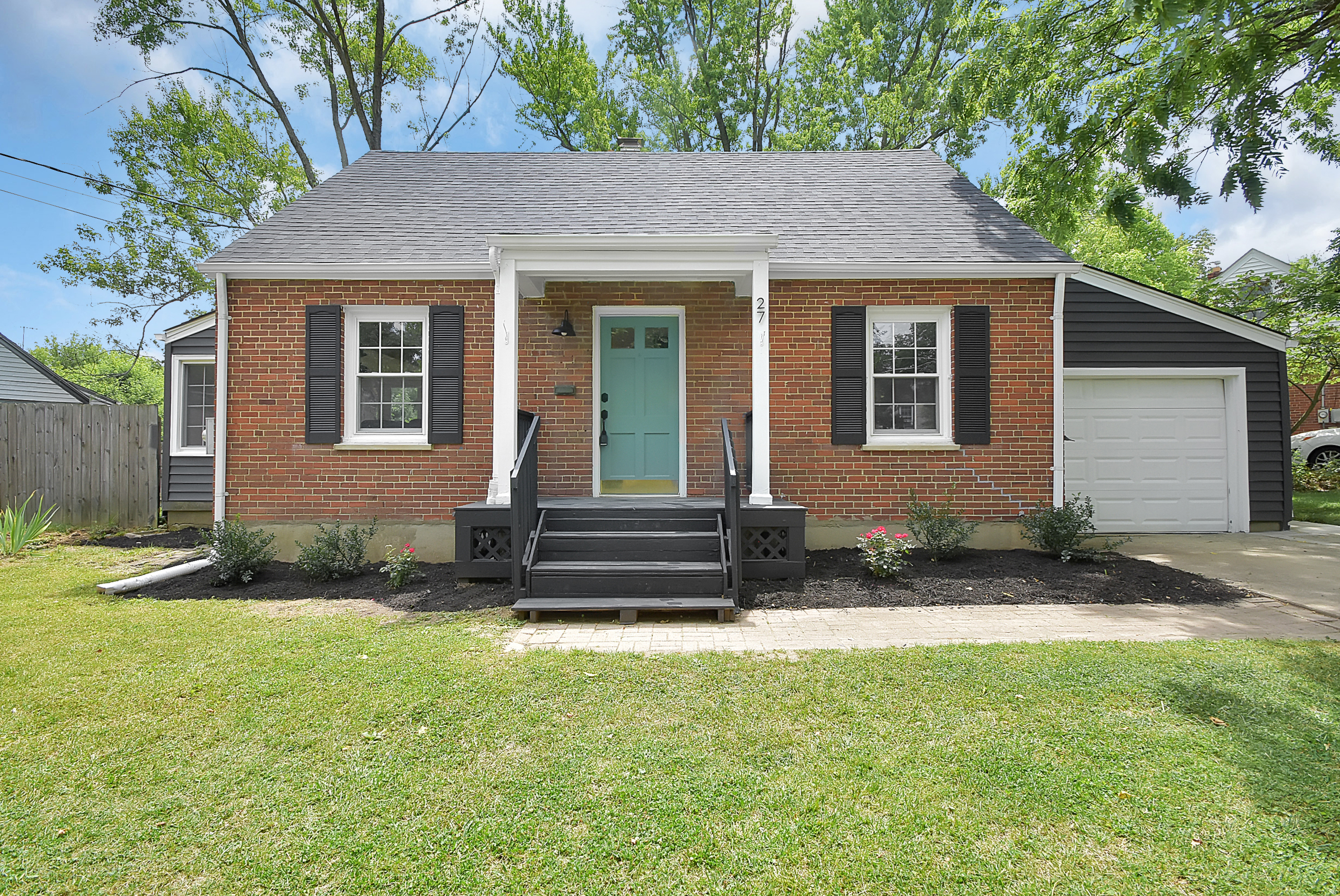 Property Photo: 27 Gambier Circle OH 45218