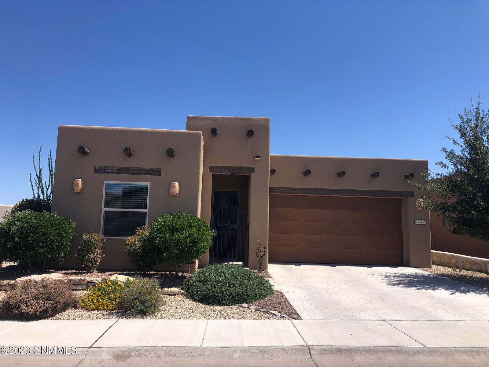 Property Photo:  8076 Willow Bloom Circle  NM 88007 