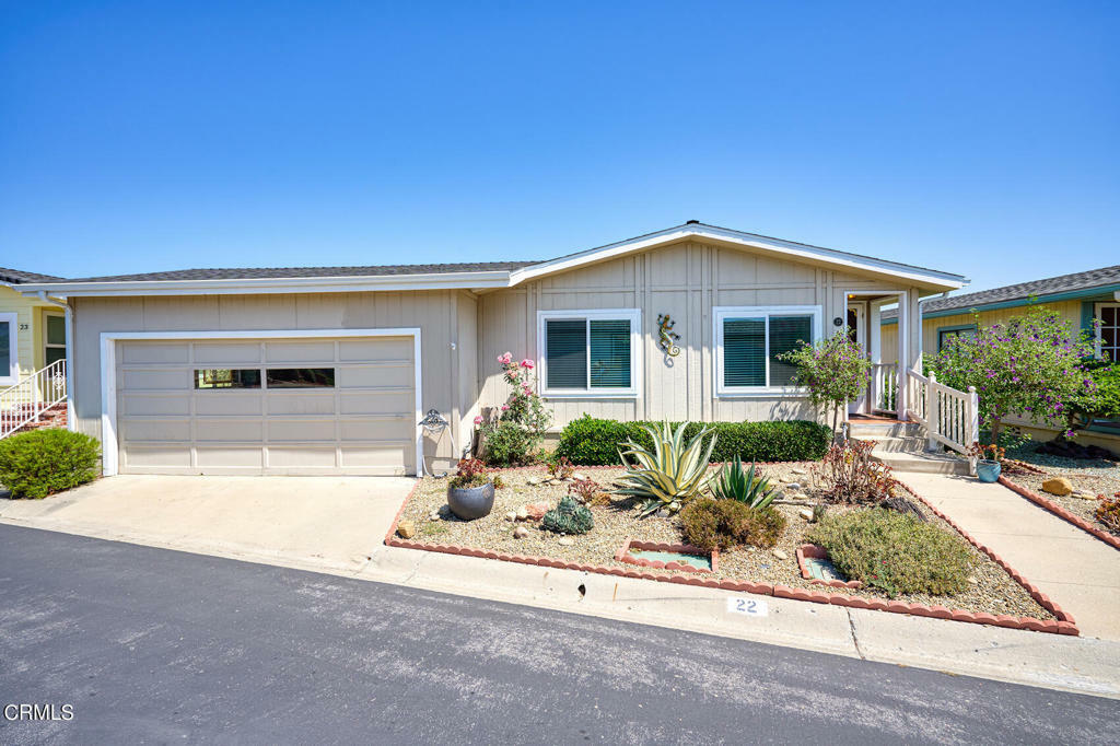 Property Photo:  975 W Telegraph Road 22  CA 93060 