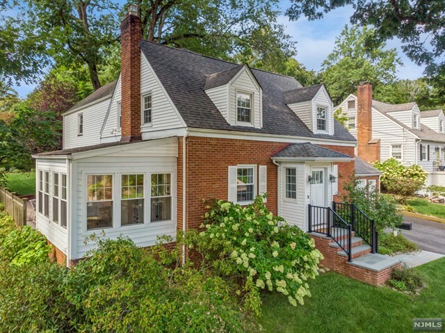 Property Photo: 460 Summit Street NJ 07450