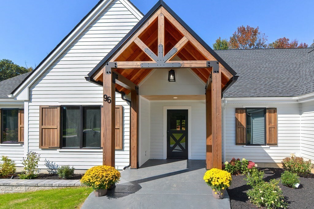 Property Photo: 96 Eben Chamberlain Rd MA 01588