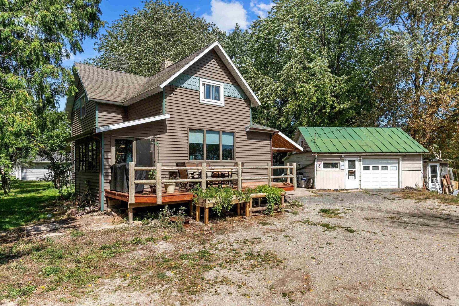 Property Photo: N6276 Buboltz Road WI 54961-9248