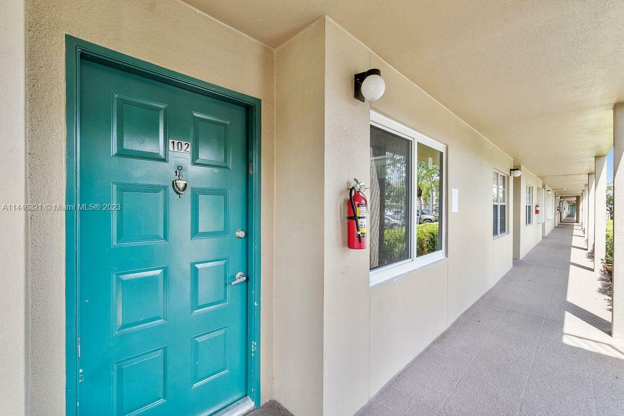 Property Photo: 800 SW 125th Way 102O FL 33027