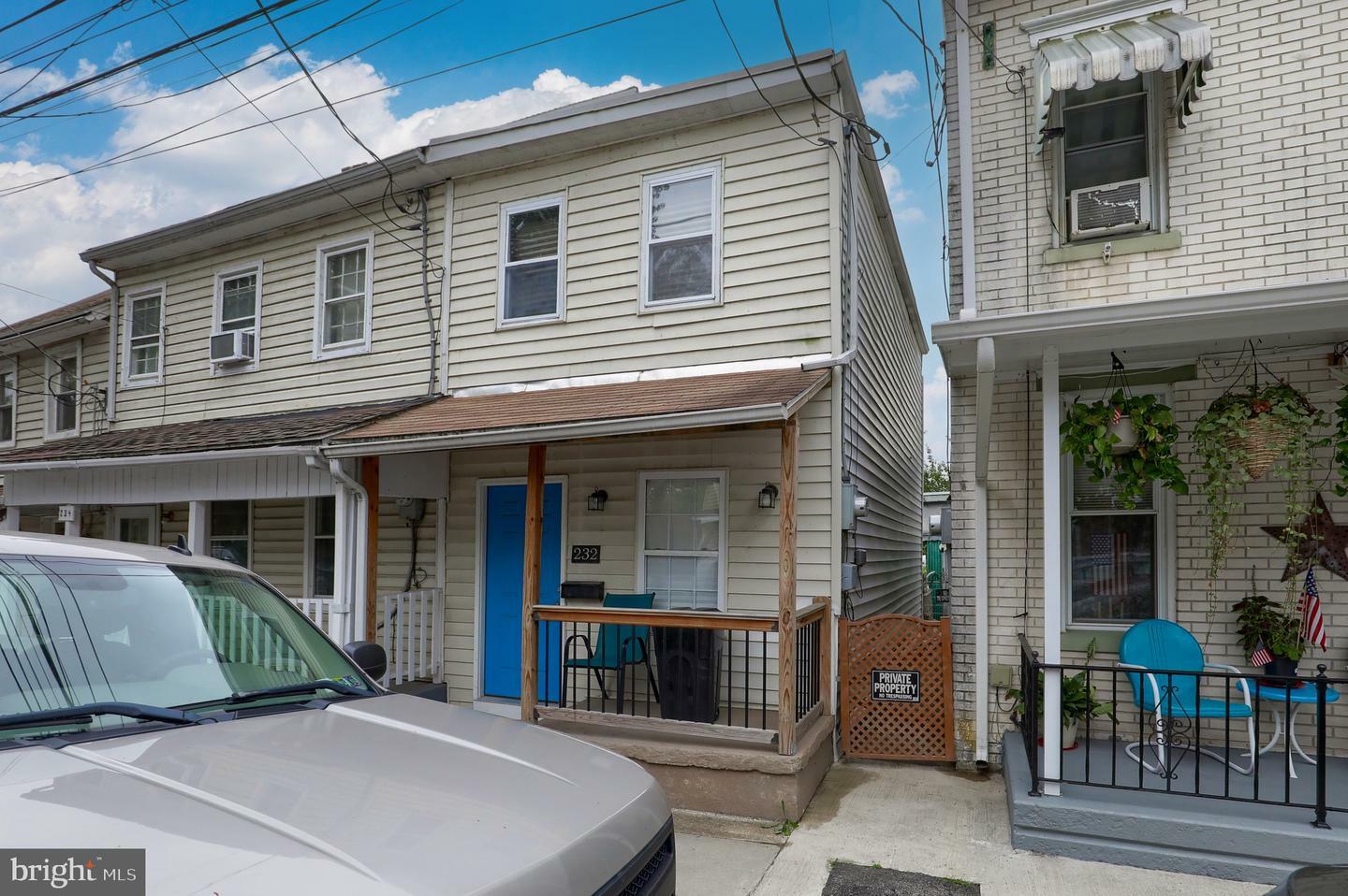 Property Photo:  232 S 2nd Street  PA 17512 