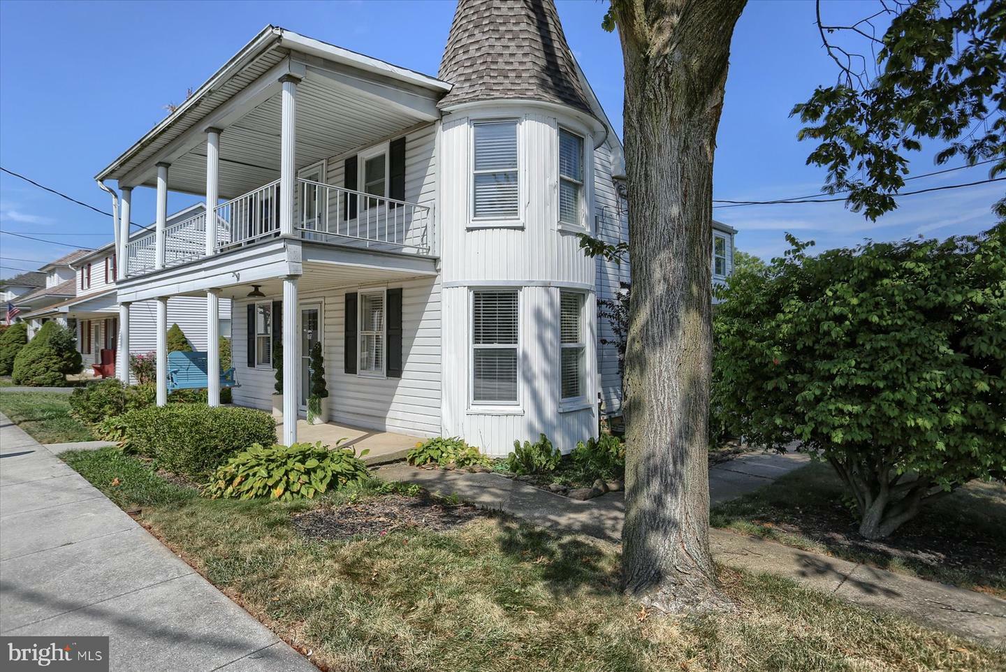 Property Photo: 41 S Main Street PA 17363
