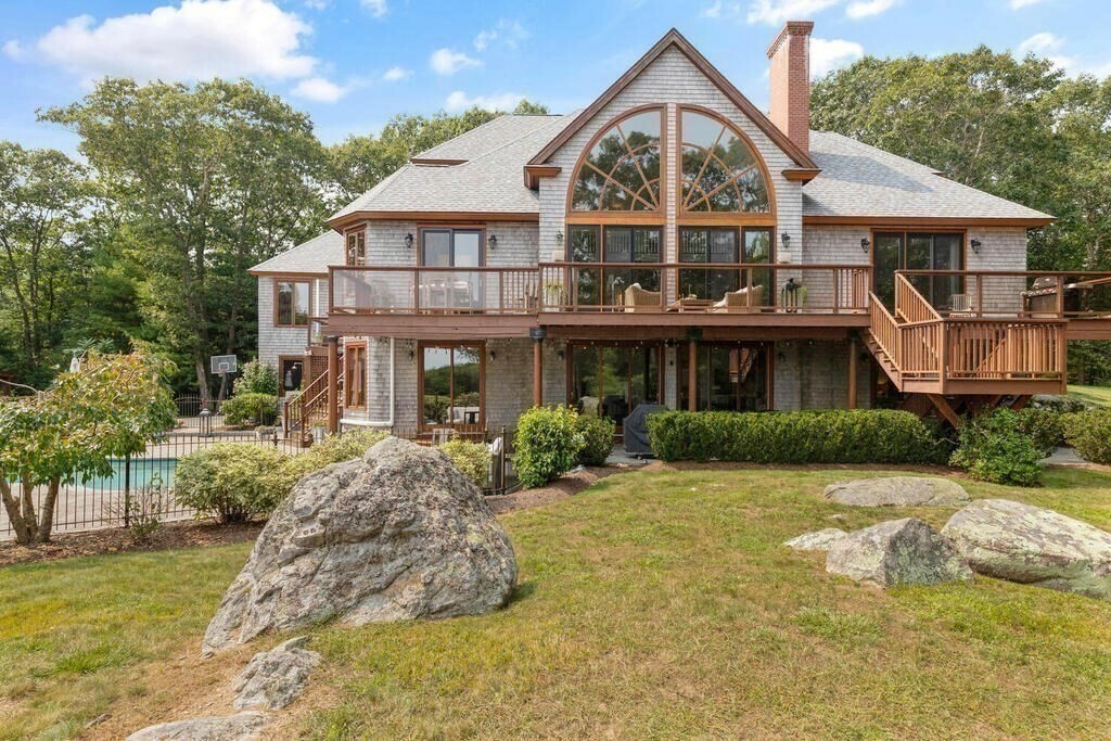 Property Photo:  9 Herds Hill  MA 01930 